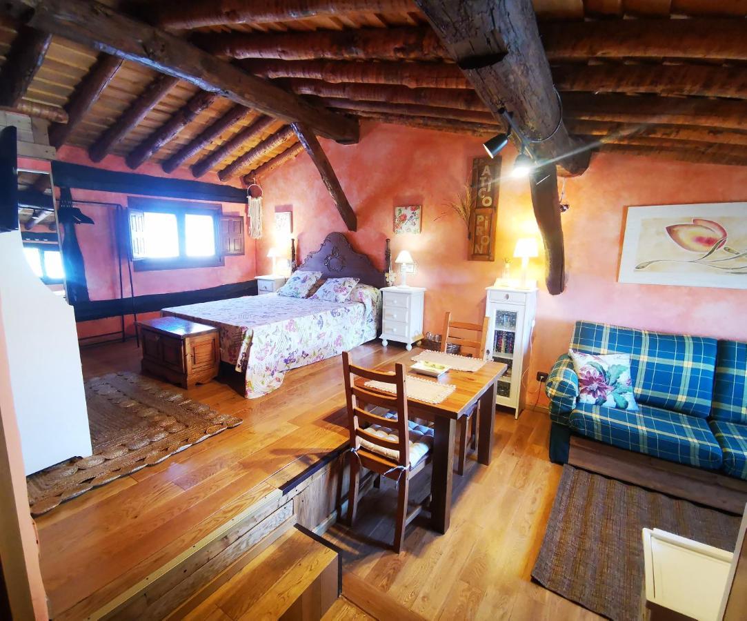 Apartament Atico Piron Adrada de Piron Zewnętrze zdjęcie